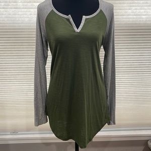 Self Esteem long sleeve. Size L.